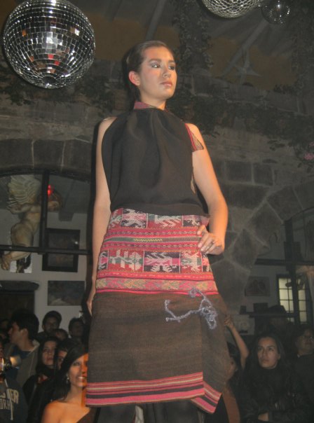 Diseños de moda Étnica en la "Revista Cusco Social"