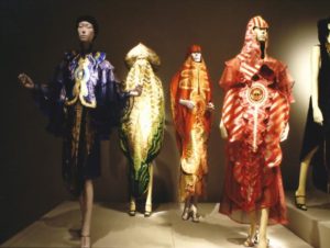 5 Diseñadores de moda Revolucionarios. kaisik Wong